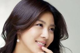  " Đả nữ "  hàng đầu xứ Hàn ở tuổi 47, giàu có nhưng chưa yêu ai