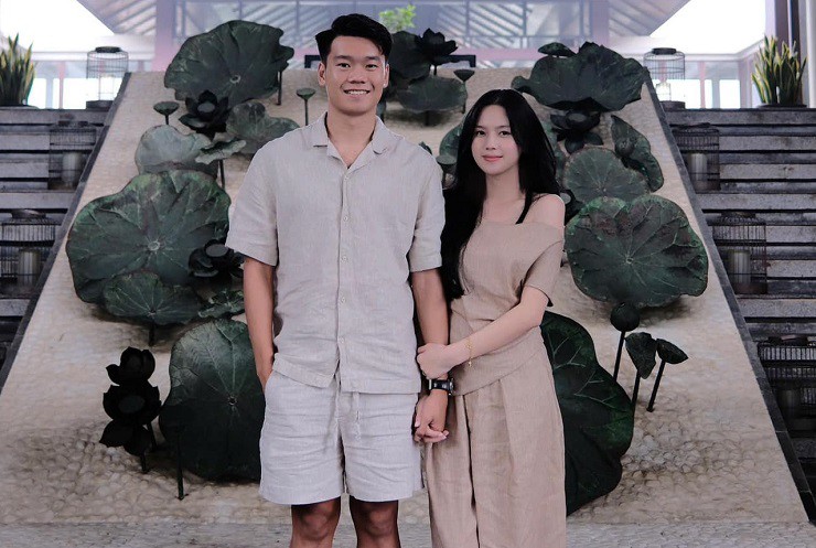 Vợ chồng Thành Chung đang xây biệt thự hoành tráng.