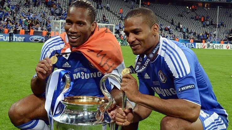 Cựu cầu thủ Malouda (bên phải) không đánh giá cao Chelsea ở FIFA Club World Cup 2025