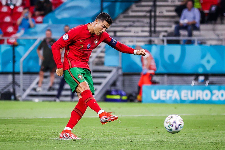 Ronaldo chưa từng giành chiến thắng trước đội tuyển Đức