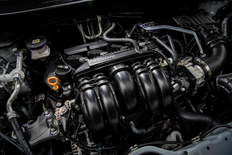 Giá xe Honda BR-V tháng 6/2025, tặng 50% phí trước bạ và 1 năm bảo hiểm - 8