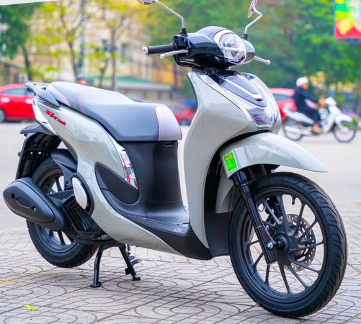 Mua xe ga hạng sang, nên chọn Honda SH Mode hay Piaggio Liberty 125 S? - 1