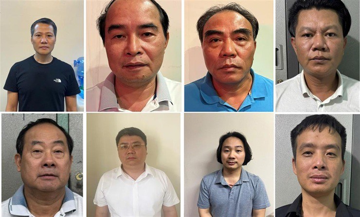 Các đối tượng từ trái qua phải: Bùi Thanh Bình, Nguyễn Văn Bình, Ngô Tiến Cương, Nguyễn Duy Nghiệp, Nguyễn Xuân Tốt, Nguyễn Văn Đức, Lê Xuân Định, Nguyễn Trường Giang - Ảnh Bộ Công An