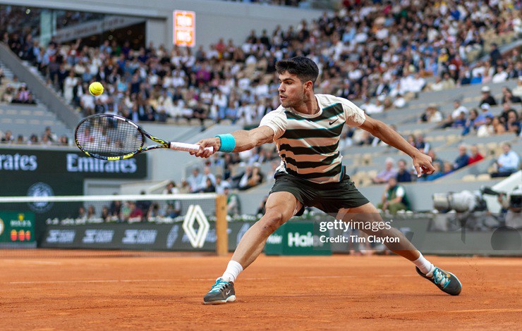 Alcaraz hoàn toàn áp đảo&nbsp;Tommy Paul