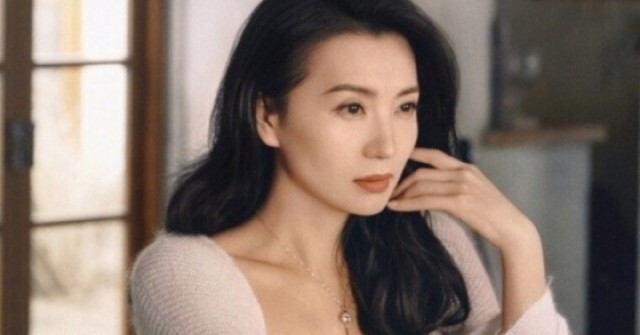 Mỹ nhân “vạn người mê” bỏ showbiz lấy chồng đại...
