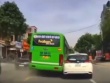 CLIP: Tài xế xe buýt vượt ẩu gây va chạm giao thông, bị phạt 5 triệu đồng và trừ 2 điểm GPLX