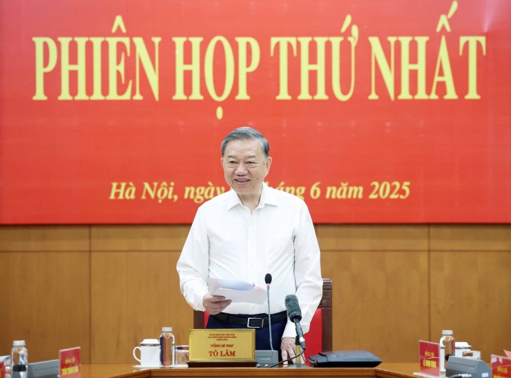 Tổng Bí thư Tô Lâm chủ trì phiên họp. Ảnh: TTXVN