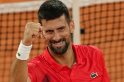 Djokovic phong độ đỉnh cao hạ Zverev, đại chiến bán kết trong mơ với Sinner