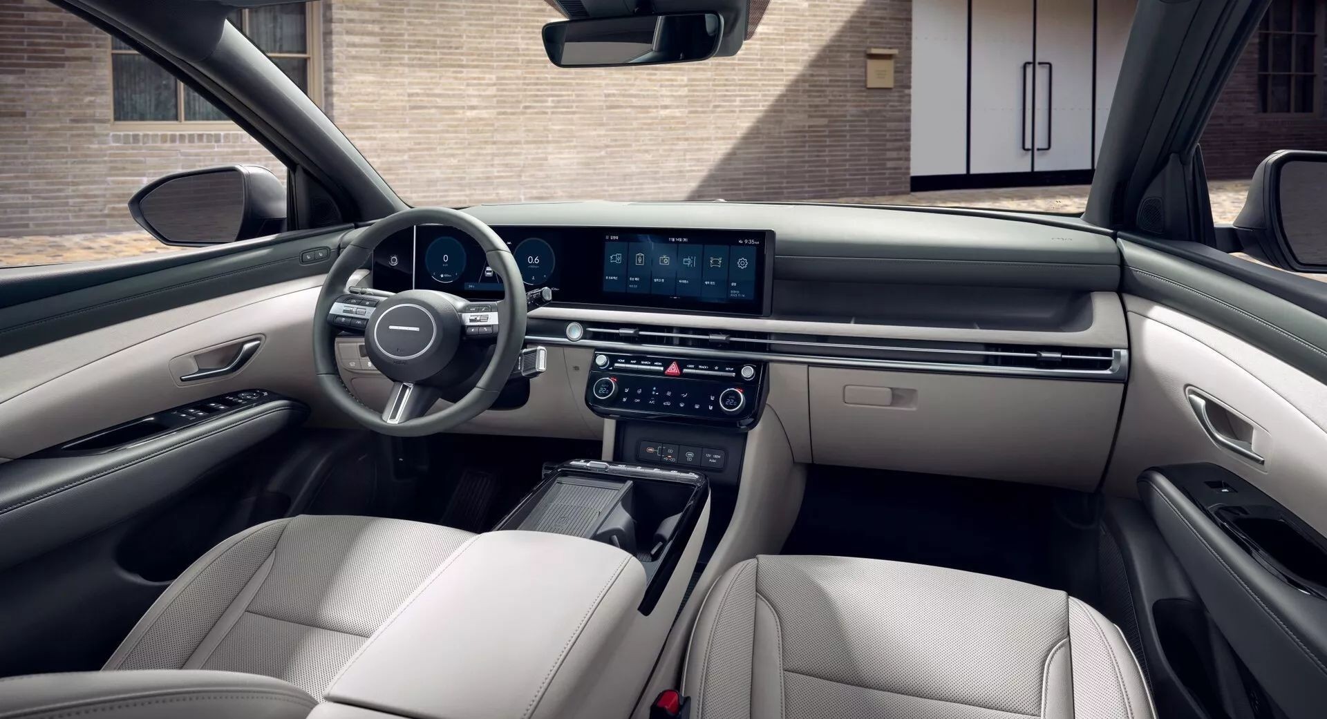 Hyundai Tucson mang đến cabin rộng rãi