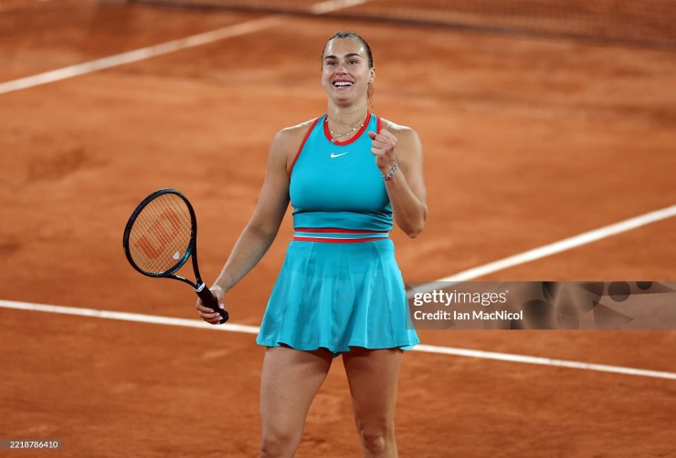 Sabalenka biến Swiatek thành cựu vương