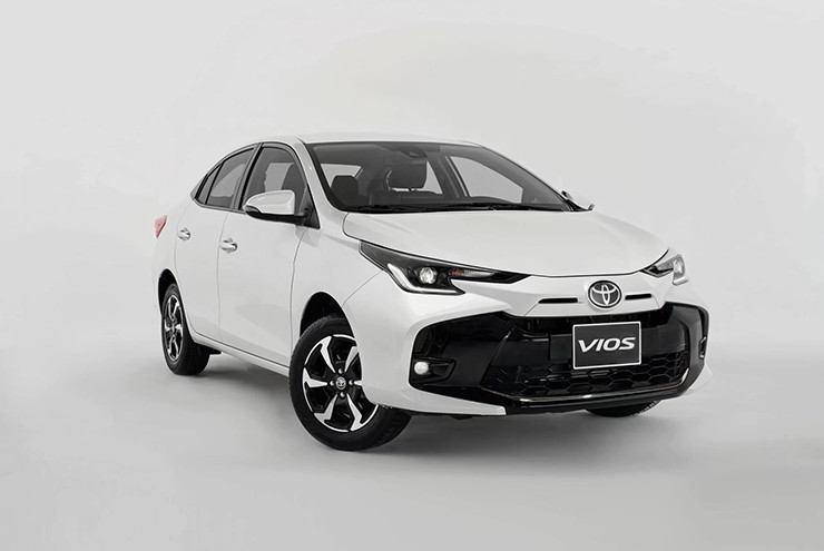 Giá xe Toyota Vios lăn bánh tháng 6/2025, ưu đãi 50% phí trước bạ