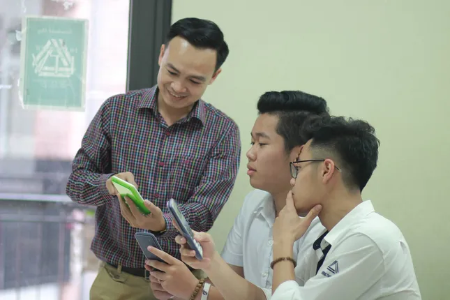 Trước giờ thi, thầy giáo chia sẻ bí kíp làm bài môn Toán đạt điểm 10 - 1