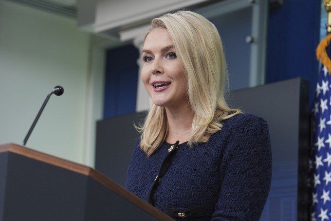 Thư ký Báo chí Nhà Trắng Karoline Leavitt tại Washington ngày 3/6. Ảnh: AP