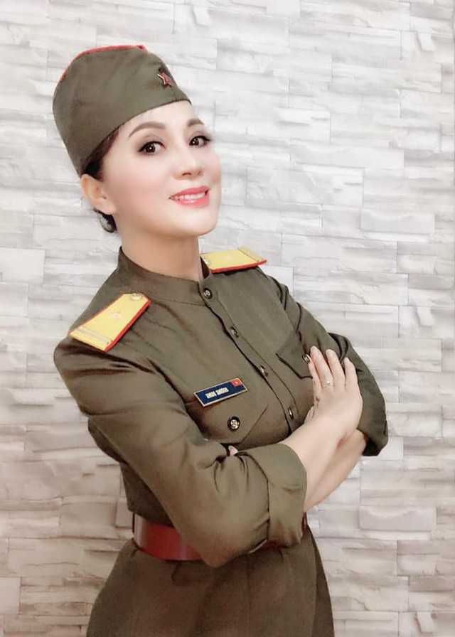Nữ NSND từng đóng vai người tình của Thương Tín trong &#39;Săn bắt cướp&#39; nhan sắc giờ ra sao? - 9