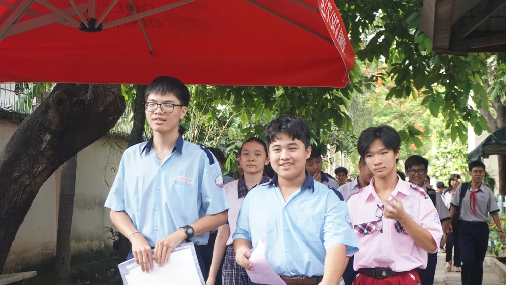 Thí sinh tự tin lấy điểm 7, 8 môn tiếng Anh. Anh: NGUYỄN QUYÊN