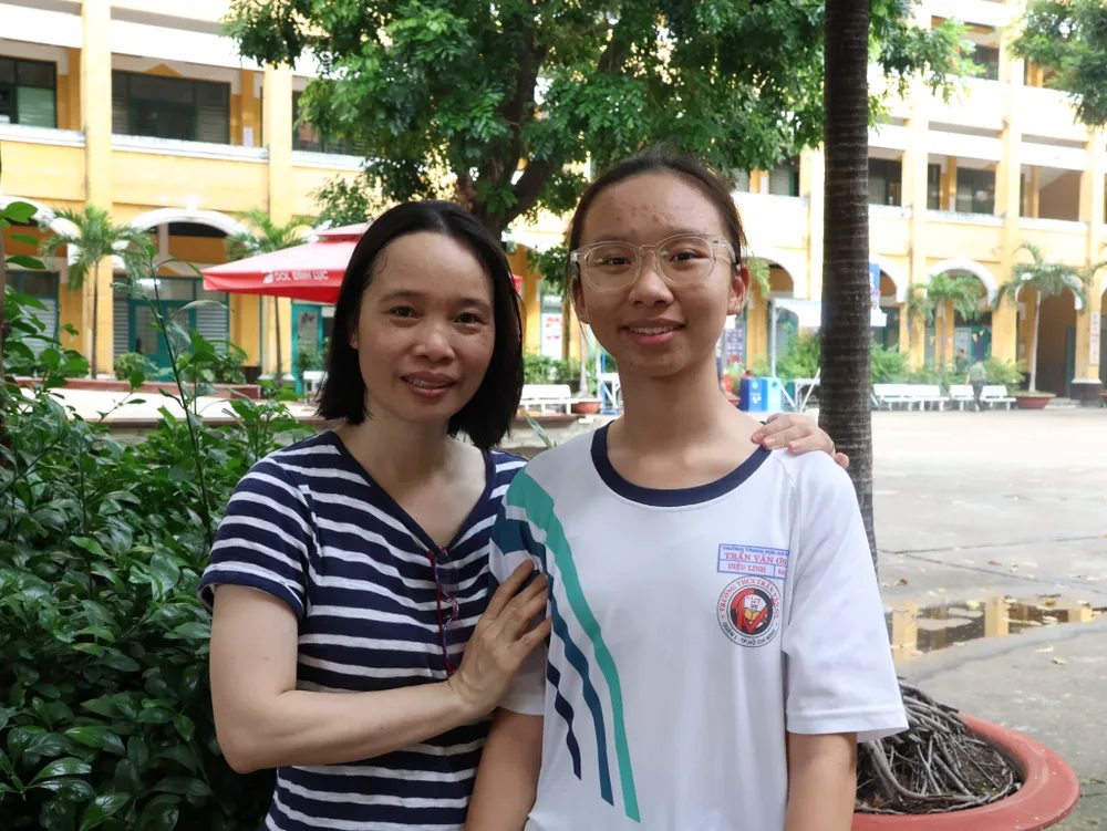 Đề tiếng Anh thi lớp 10 dễ, thí sinh tự tin lấy điểm 7,8 - 9