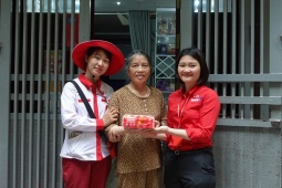 Yakult Lady - Tự hào từ những điều nhỏ bé