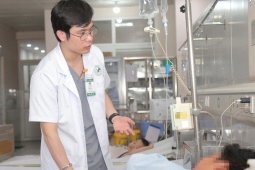 Nam thanh niên bị suy thận cấp do say nóng