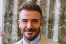 David Beckham được phong tước hiệp sĩ