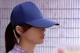  ' Cô dâu phải là tôi ' : Màn phá đám cưới gây sốc của người yêu cũ