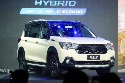 Suzuki XL7 Hybrid chạy lướt bán lại với giá bất ngờ