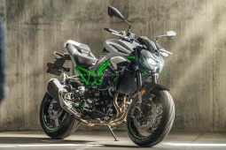 Kawasaki Z900 2025 trình làng: Sức mạnh khủng, thiết kế đỉnh cao