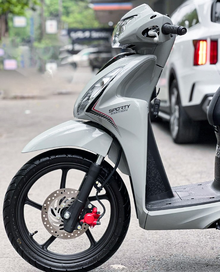 Giá Honda Vision mới nhất tháng 6/2025, chênh nhẹ 600 nghìn đồng - 2