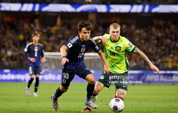 Dàn sao Nhật Bản "bất lực" trước hàng phòng ngự của Australia