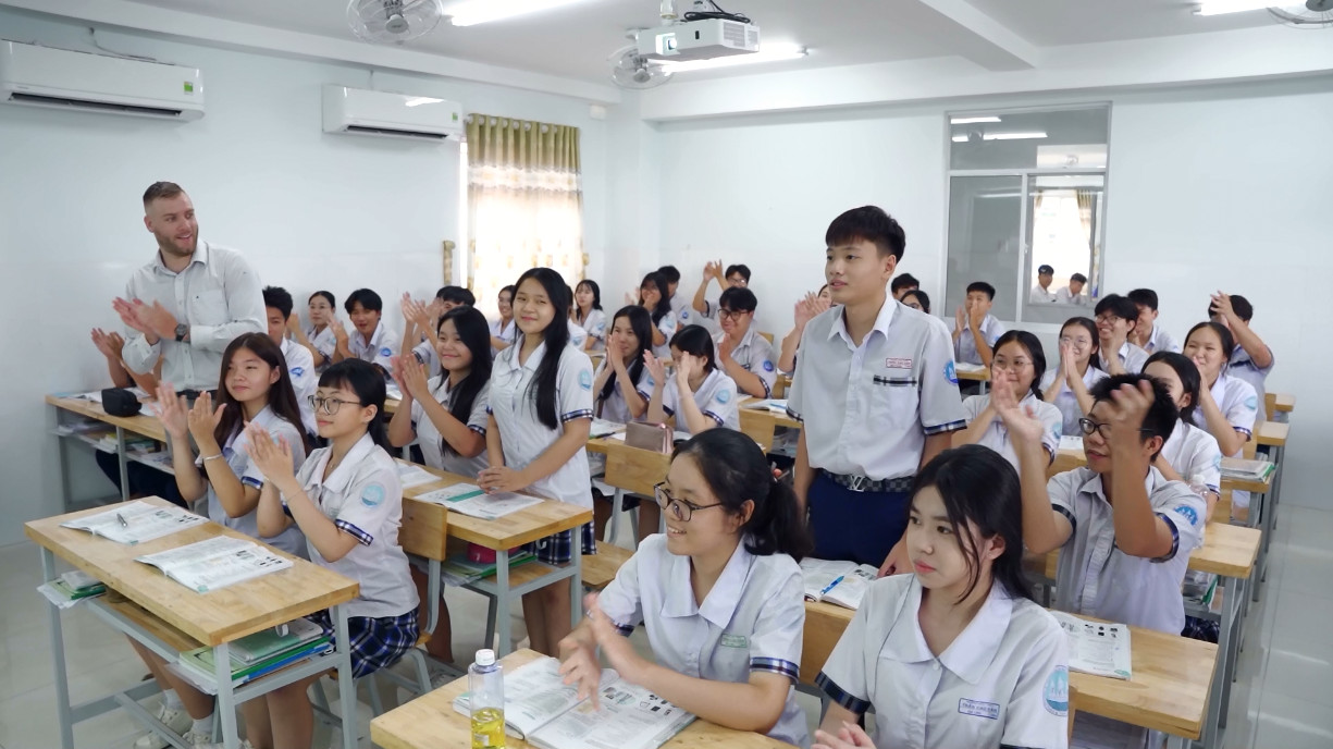 Giờ học tiếng Anh của học sinh Trường Trần Cao Vân.