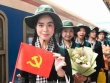 Nét đẹp nữ chiến sĩ sao vuông và du kích miền Nam trong nắng hạ Thủ đô