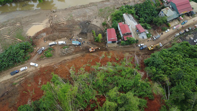 Bắc Kạn: Cận cảnh điểm sạt lở ở Ba Bể tiềm ẩn nguy hiểm, đe dọa tính mạng người dân - 7