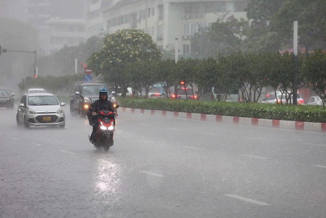 Khả năng từ đêm 8/6, mưa dông sẽ xuất hiện ở miền Bắc. Hình minh họa