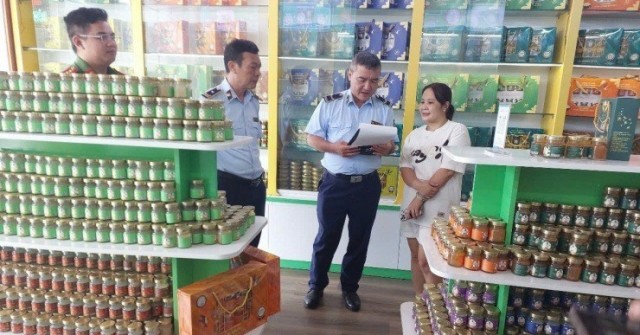 Cảnh sát phát hiện điểm đáng ngờ của công ty là...