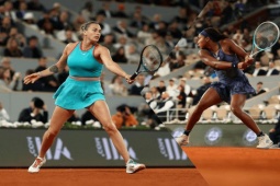 Video tennis Sabalenka - Gauff: Chiến thắng chấn động, nghẹt thở đăng quang (Chung kết Roland Garros)