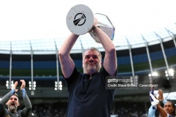 Cầu thủ phẫn nộ vì Postecoglou bị sa thải, nội bộ Tottenham dậy sóng