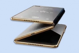 Điện thoại gập ba đầu tiên của Samsung gây thất vọng lớn