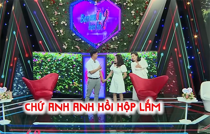 Chàng phó giám đốc hôn tới tấp bạn gái ngay lần đầu gặp - 4