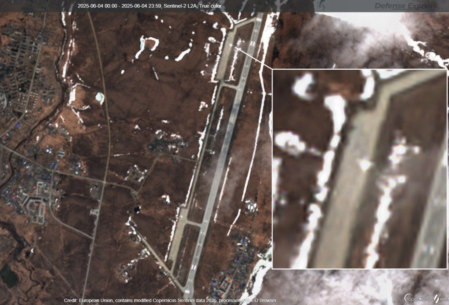 Ít nhất một oanh tạc Tu-160 gần đây xuất hiện ở căn cứ Anadyr, cách Ukraine khoảng 6.600 km. Ảnh: Defense Express.
