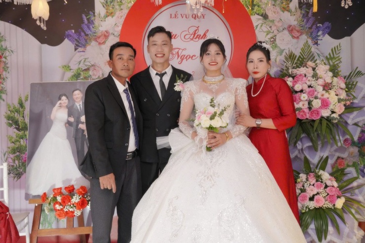 Ông Quyền và Ngọc Huy từ bạn hữu thành bố vợ - con rể