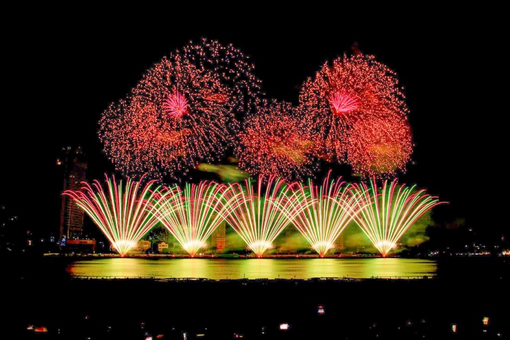 Pháo hoa Bộ Quốc phòng lần đầu tranh tài quốc tế - 5