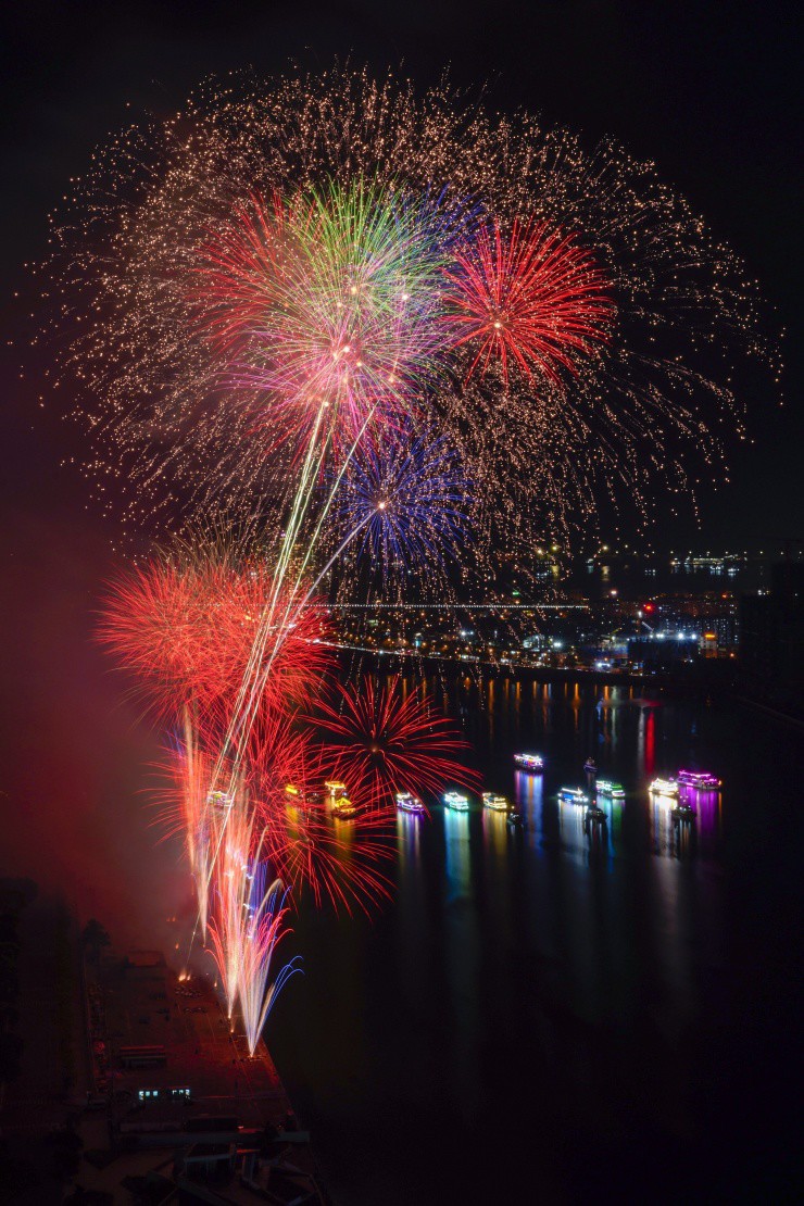 Pháo hoa Bộ Quốc phòng lần đầu tranh tài quốc tế - 6