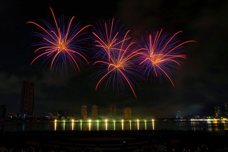 Pháo hoa Bộ Quốc phòng lần đầu tranh tài quốc tế - 15