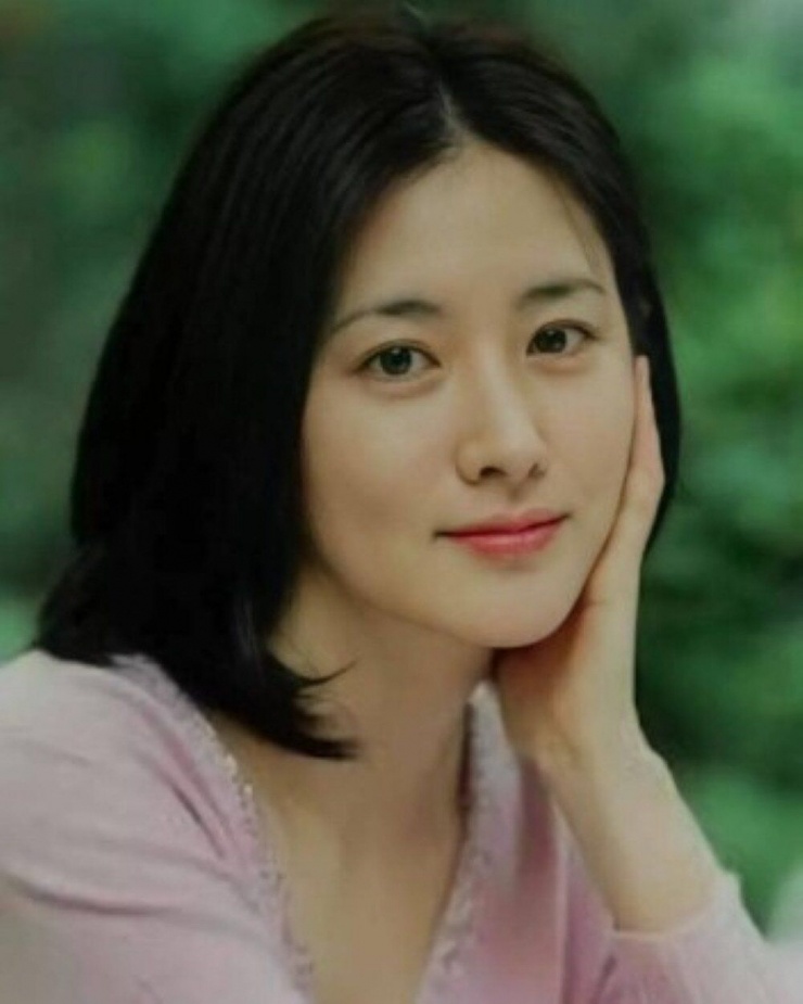 Được mệnh danh "nữ thần oxy", Lee Young Ae nay lộ rõ dấu hiệu lão hóa ở tuổi 54 nhưng có một điểm vẫn đẹp ngỡ ngàng - 6