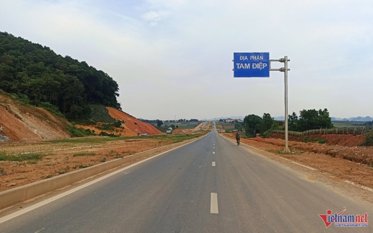 Dự án chạy qua địa phận TP Tam Điệp 6,627km. Ảnh: T.N