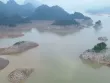 Công ty thủy điện Hòa Bình nói gì về lòng hồ cạn kỷ lục?