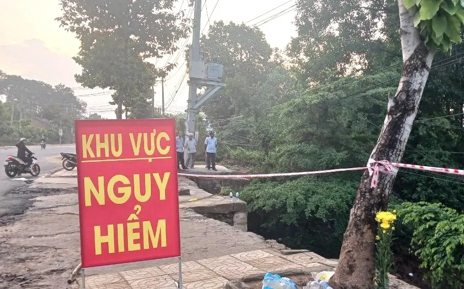 Khu vực suối Xiệp được gắn bảng cảnh báo nguy hiểm