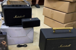 Bị công an khởi tố, loa giả thương hiệu Marshall vẫn bán tràn lan trên mạng
