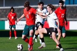 Video bóng đá U18 Senegal - U18 Bồ Đào Nha: Điên rồ 7 bàn, đàn em Ronaldo rực rỡ
