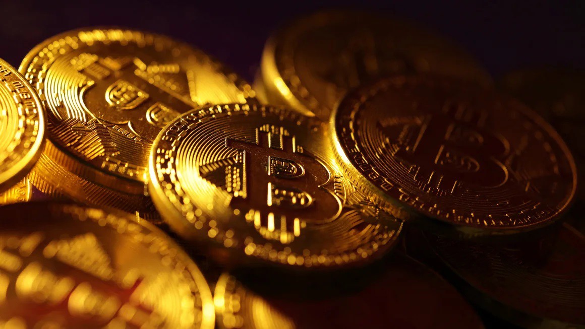 Có nên đầu tư vào Bitcoin? Đây là lời khuyên chuyên gia - 1