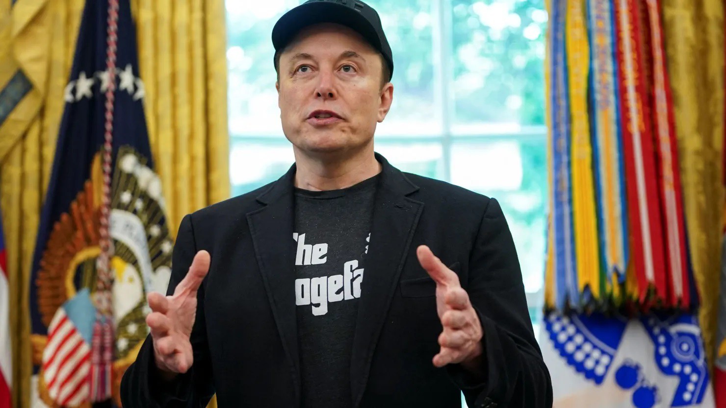 Elon Musk gỡ một loạt bài đăng trên mạng xã hội X